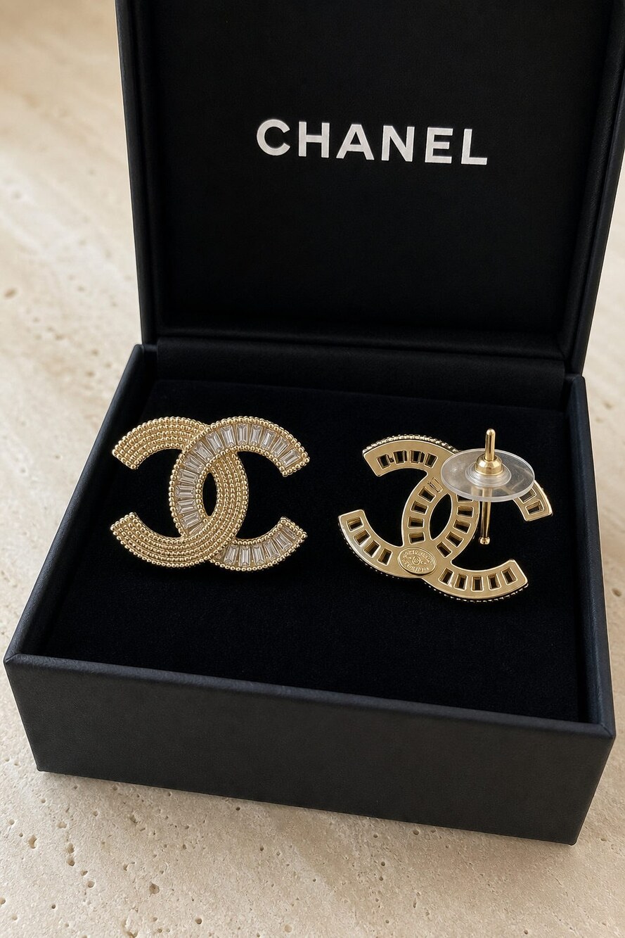 CHANEL Classic Parisian Earrings Style 29 | New with Box - Picture 5 of 9